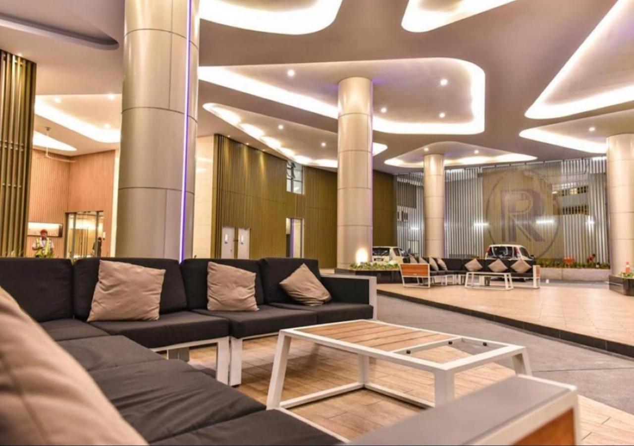 Robertson By Jr' Homes Kuala Lumpur Extérieur photo